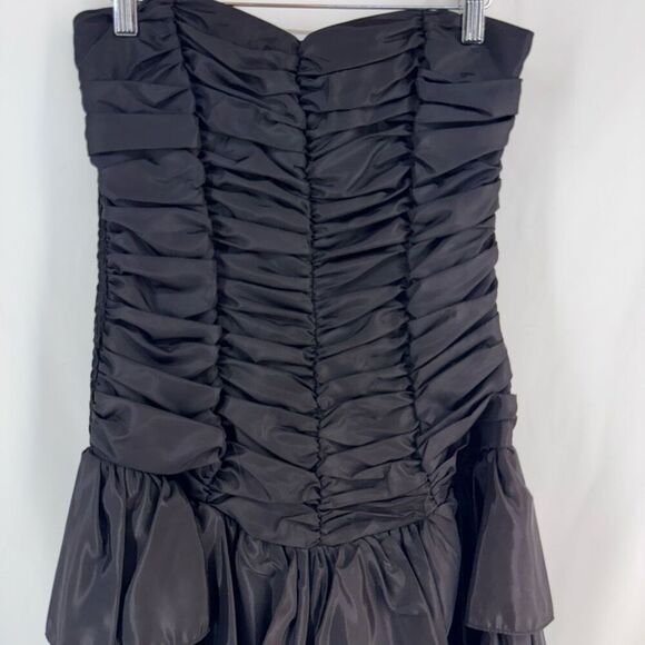 Vintage 80s Positively Ellyn Women’s Black Ruched Drop Waist Strapless Mini Dres - Picture 3 of 14